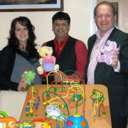 Simon donates toys to Bangladeshi hospital