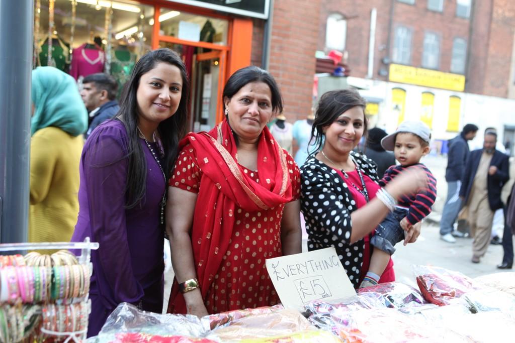 Queen's Diamond Jubilee Street Party, Victoria Street Blackburn. Monday June 4 2012. Organised by Shear Brow Community Association and One Voice. Supported by Whalley Range Bazaar. Pictures by Nasir Hussain