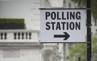Final batch of opinion polls shows two main parties still deadlocked