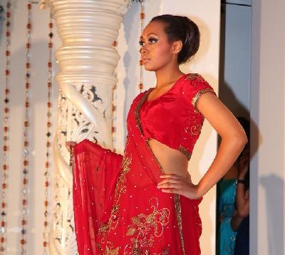 The Trafford Centre Manchester hosted a day of Asian fashion on Thursday 30 July. The event was organised by Glitz n Glam and Lookasia and took place at the Orient in front of an expectant crowd.