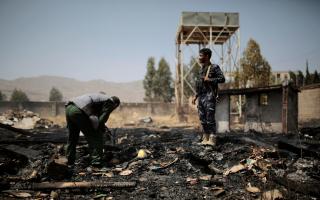 Yemen air strike wreckage